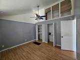 10N827 Hawthorne Street - Photo 9