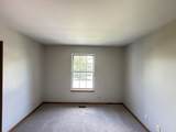 285 Shipland Drive - Photo 14