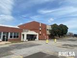 500 42ND Street - Photo 1