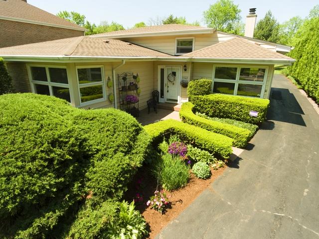 5562 Oak Street - Photo 1
