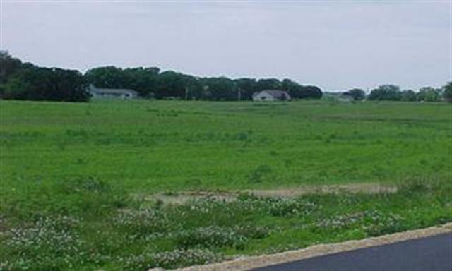 713 Keller Drive - Photo 1