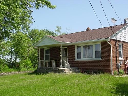 20821 Burnham Avenue - Photo 1