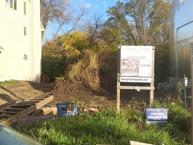 2832 Burlington Avenue - Photo 1