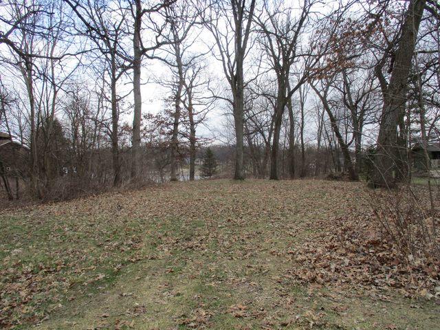 1104 Holiday Drive - Photo 1