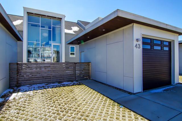 43 Windward Way - Photo 1