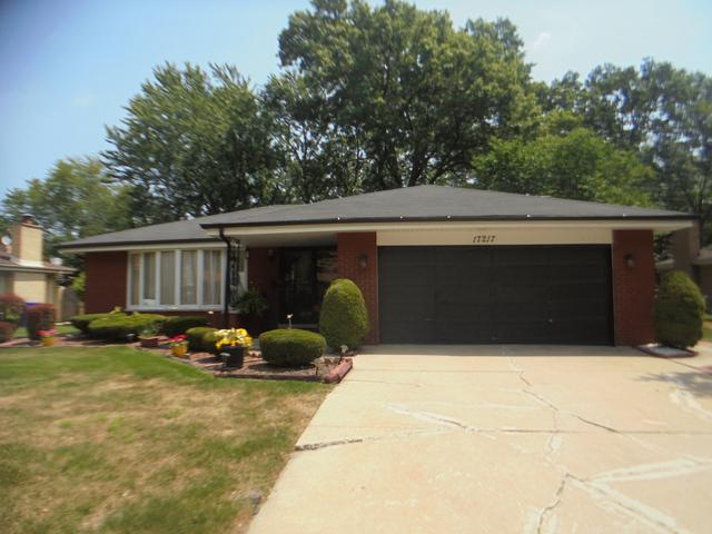 17217 Dobson Avenue - Photo 1