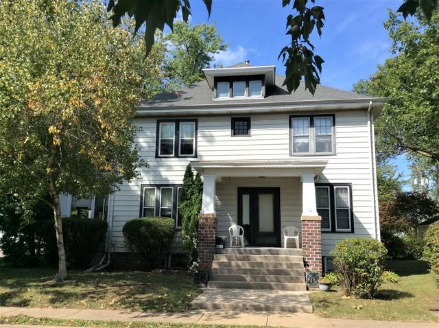2801 4th Street - Photo 1