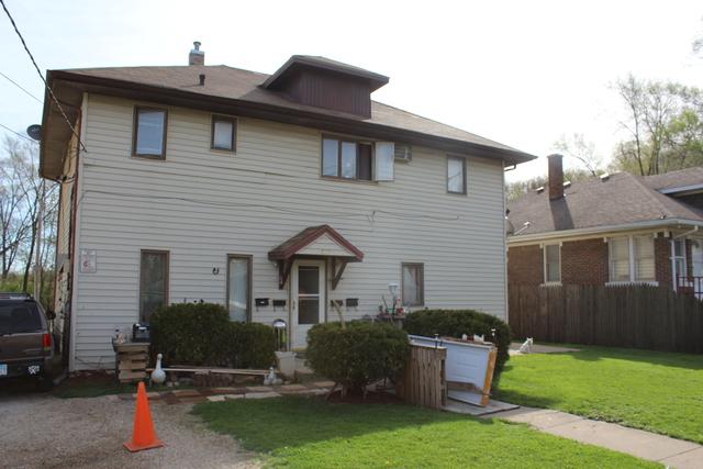 832 Richards Street - Photo 1