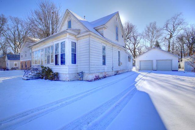 207 William Street - Photo 1