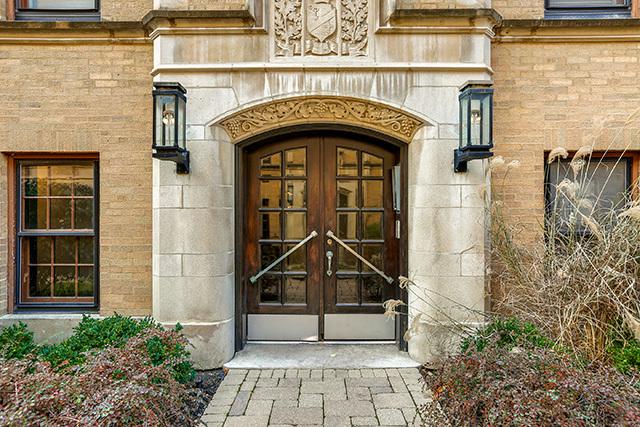 832 Michigan Avenue - Photo 1