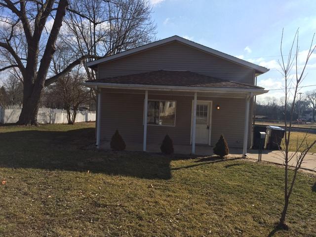 914 Green Street - Photo 1