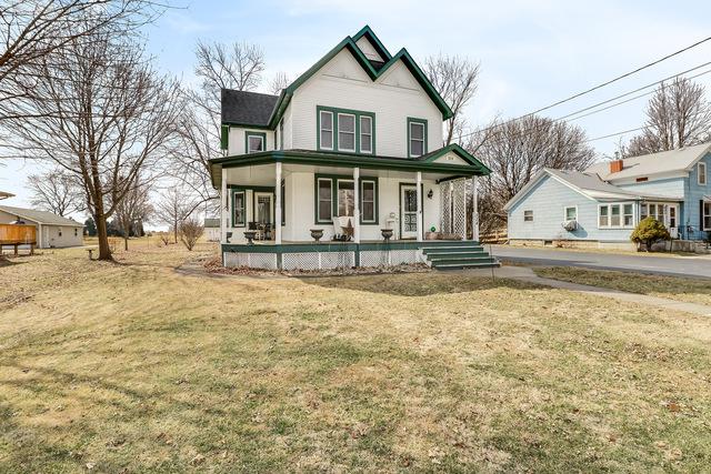 524 Center Street - Photo 1