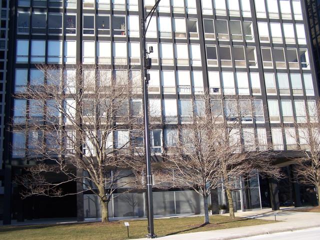 880 Lake Shore Drive - Photo 1