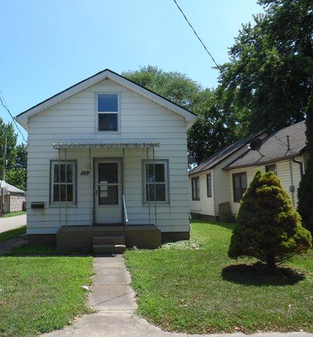 419 Washington Street - Photo 1