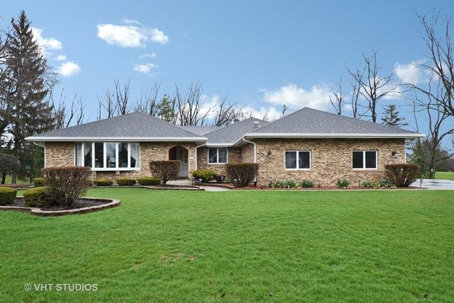 16 Chipping Campden Drive - Photo 1