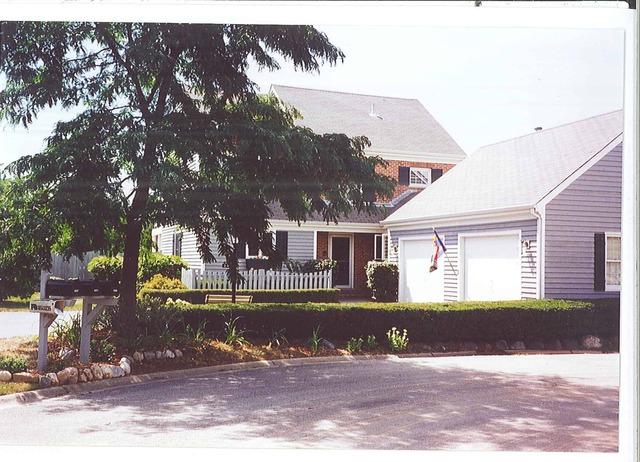330 Sedgewick Court - Photo 1