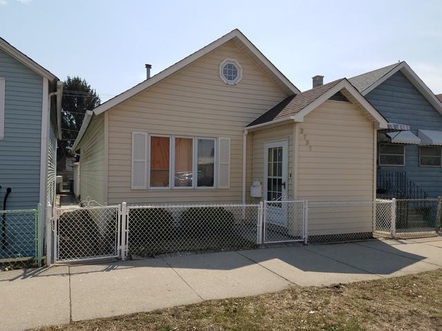 2737 Hillock Avenue - Photo 1