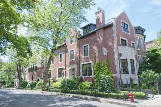 2150 Kenmore Avenue - Photo 1