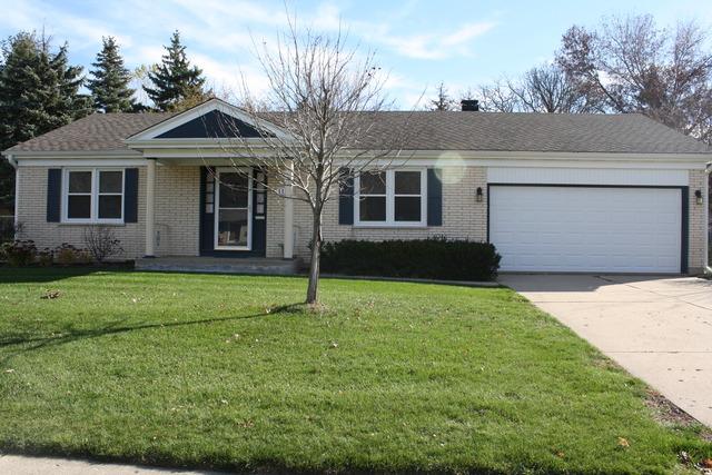 1112 Oakwood Drive - Photo 1