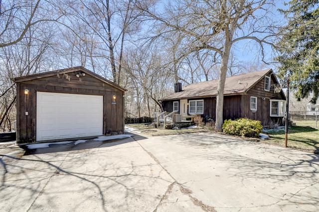 25081 North Avenue - Photo 1