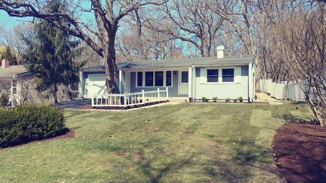 556 Wilmette Avenue - Photo 1