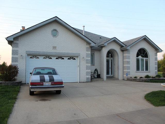 4034 142nd Street - Photo 1