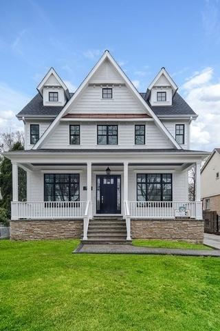 234 Quincy Street - Photo 1