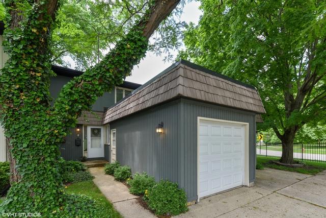 2 Pioneer Park Place - Photo 1