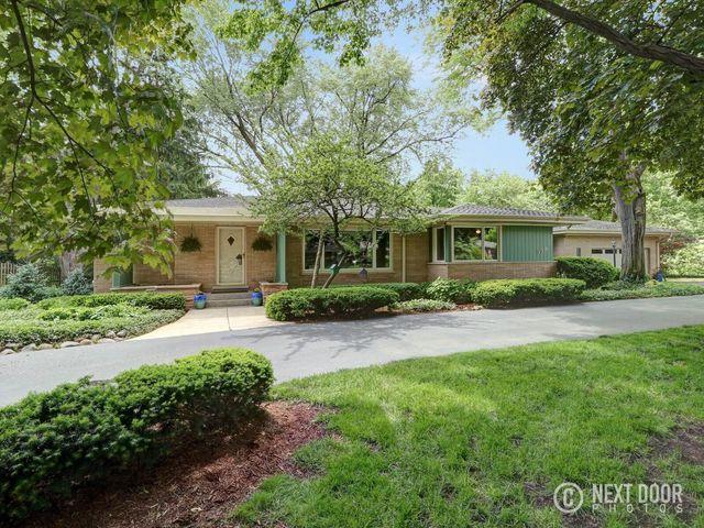 379 Meadow Lane - Photo 1