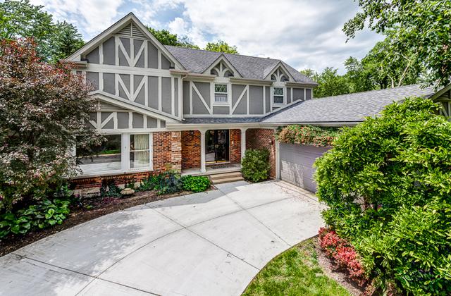 1S790 Lakewood Lane - Photo 1