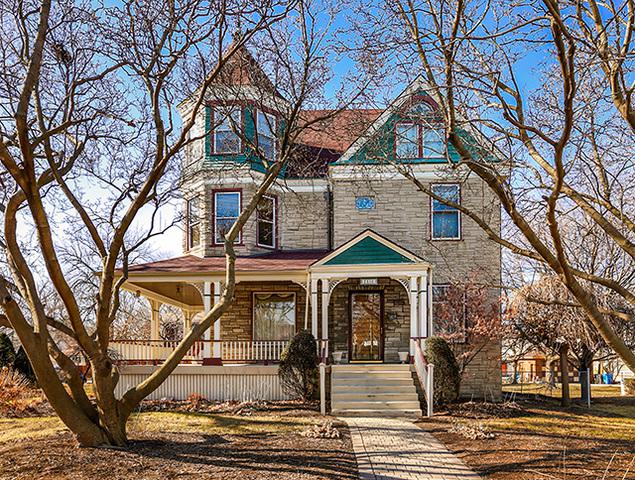 2350 Oak Park Avenue - Photo 1