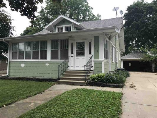 208 Hitt Street - Photo 1