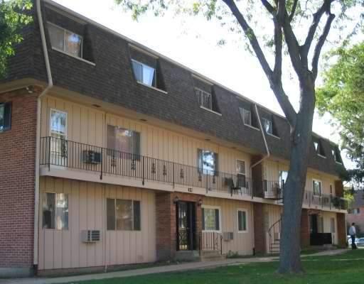 2304 Algonquin Road - Photo 1