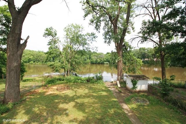 203 Laurel Road - Photo 1