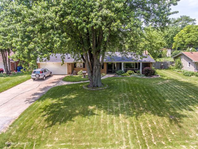 925 Lindenwood Drive - Photo 1
