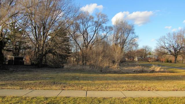 2000 Cherry Avenue - Photo 1