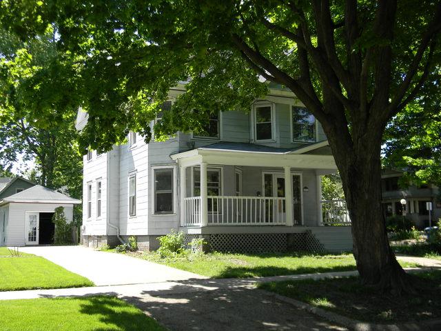 301 Elm Street - Photo 1