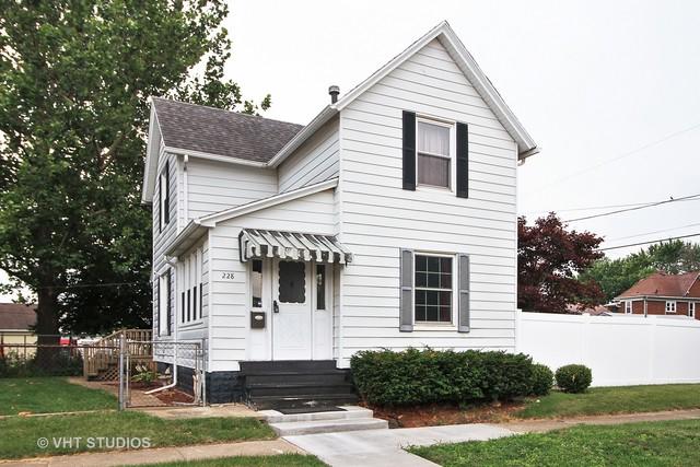 228 Perry Street - Photo 1