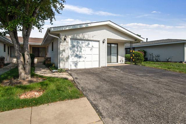1076 Shannock Lane - Photo 1