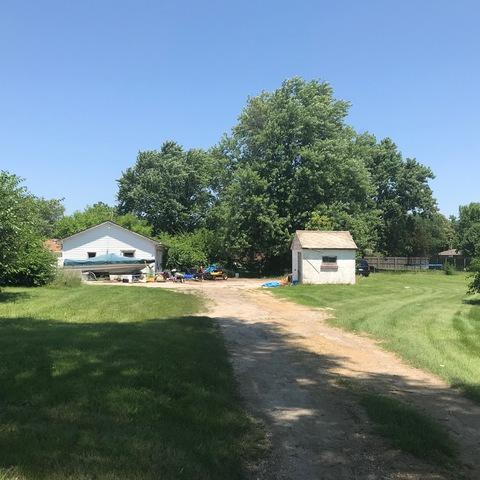 1560 Division Street - Photo 1