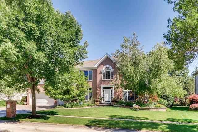 812 Lakeland Drive - Photo 1
