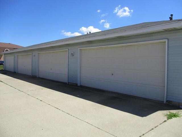 775 Edgemere Drive - Photo 1
