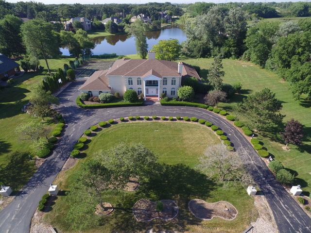 1 Horseshoe Lane - Photo 1