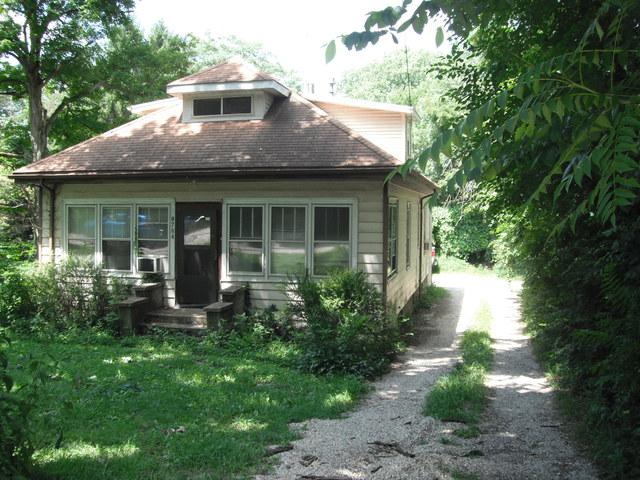 8784 Archer Avenue - Photo 1