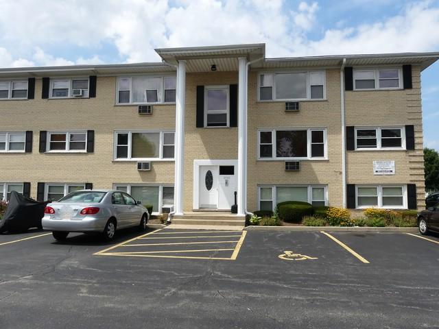 4940 Leonard Drive - Photo 1