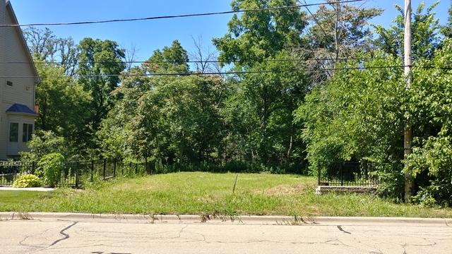 2820 Burlington Avenue - Photo 1