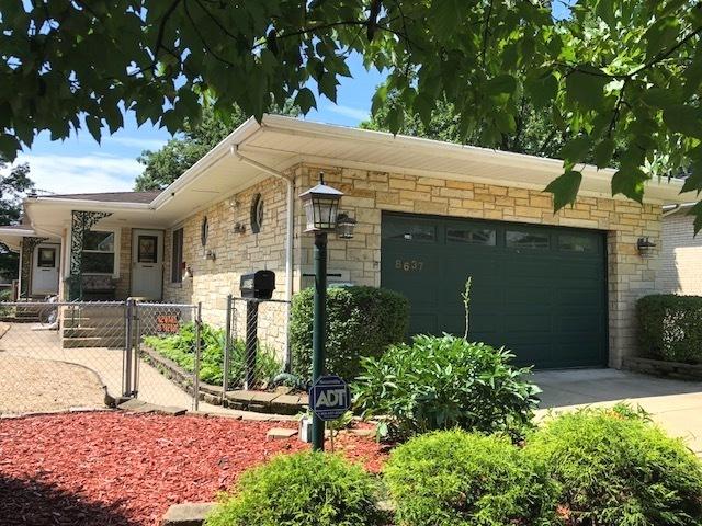 8637 Parkview Avenue - Photo 1