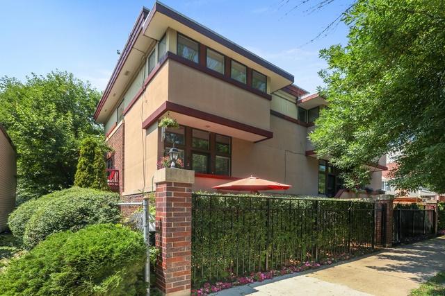 4926 Blackstone Avenue - Photo 1