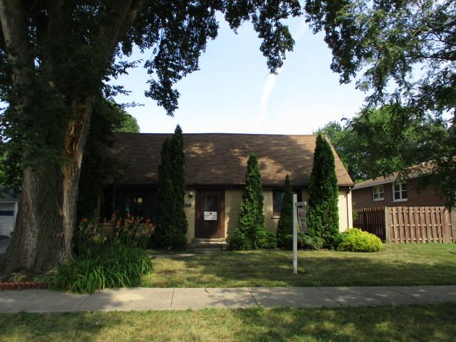 8045 Leclaire Avenue - Photo 1