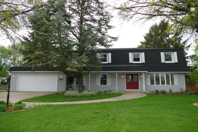 28W462 Leverenz Road - Photo 1